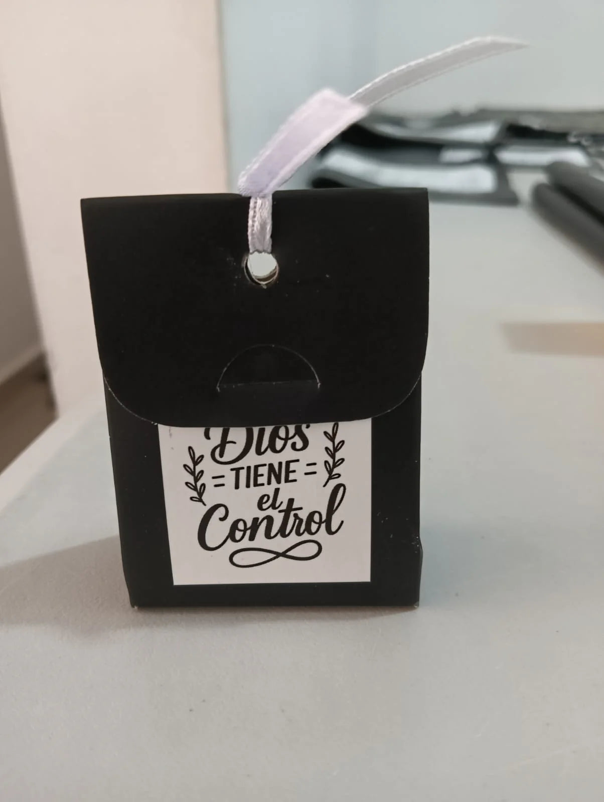 PULSERA "DIOS TIENE EL CONTROL"®️PAGUE 2 LLEVE 1 + Gratis Ebook (Sé la mano derecha de Dios)